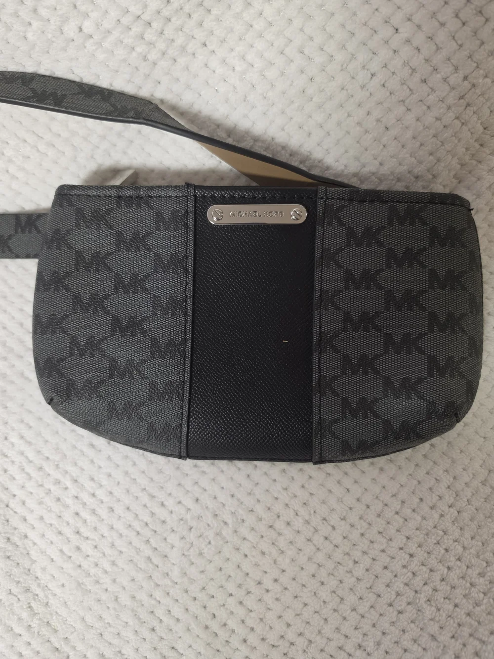 ✨ Michael Kors Signature MK Logo Belt Bag / Fanny Pack - Black/Grey Very Good